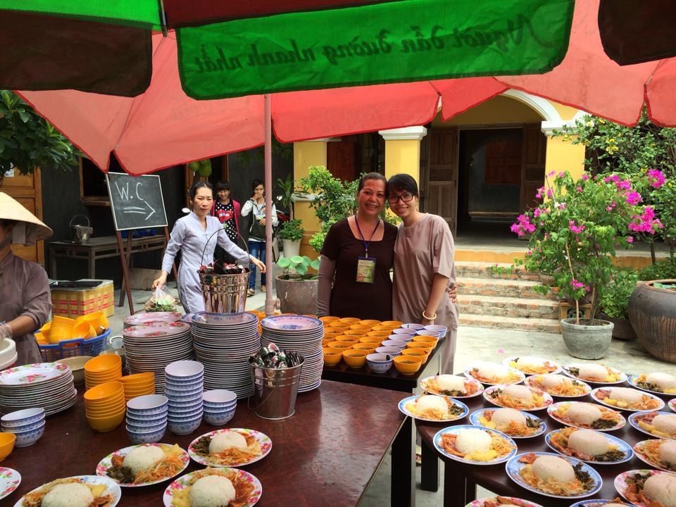 Top 10 quán chay Nha Trang ngon nhất hút khách ngày Rằm - Sen thiền quán Nha Trang
