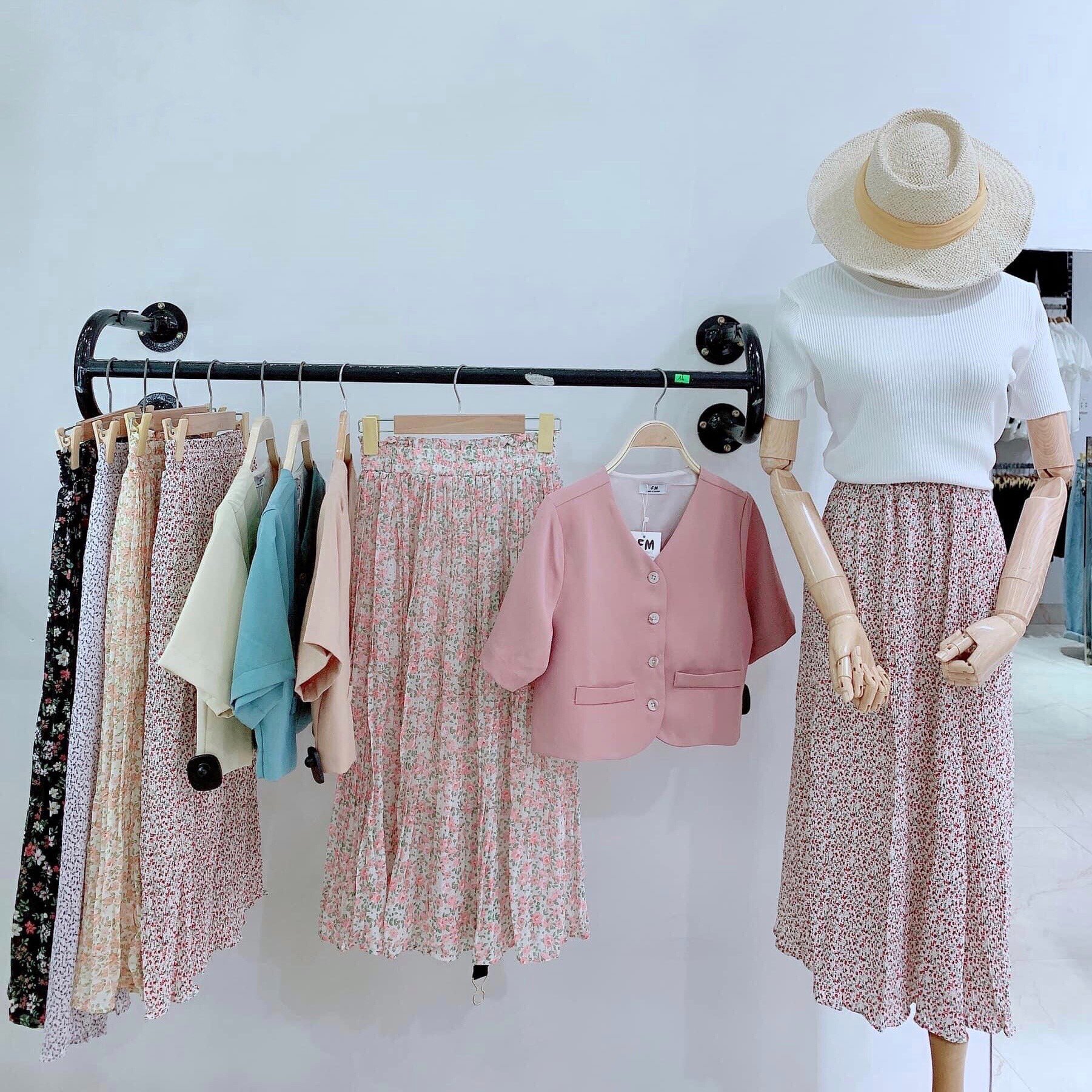 Top 10 Shop quần áo nữ đẹp và chất lượng nhất Đà Nẵng -  FM Style