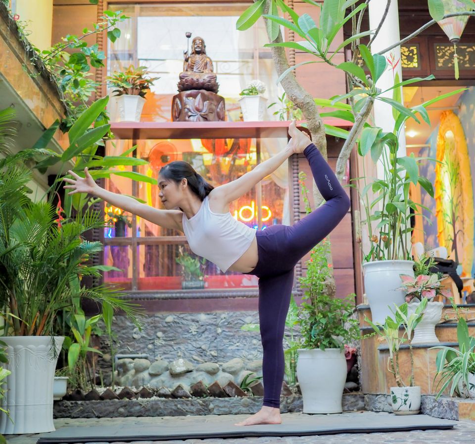 Top 8 trung tâm dạy Yoga tốt nhất tại Đà Nẵng -  Shadow Yoga & Dance