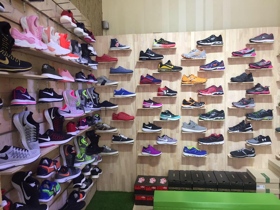 Top 8 cửa hàng giày thể thao chất lượng và đẹp nhất ở Nha Trang -  Giày Thể Thao - Hẻm shoes