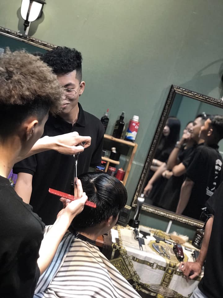 Top 8 Salon cắt tóc nam đẹp nhất Cần Thơ -  C-Town Barber Shop