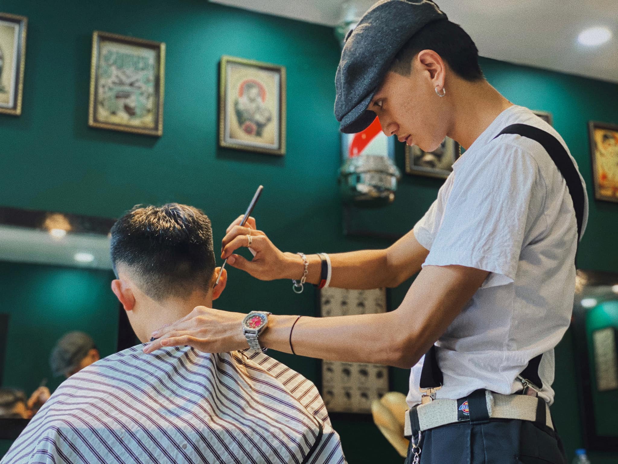 Top 8 Salon cắt tóc nam đẹp nhất Đà Lạt -  Tom Barber