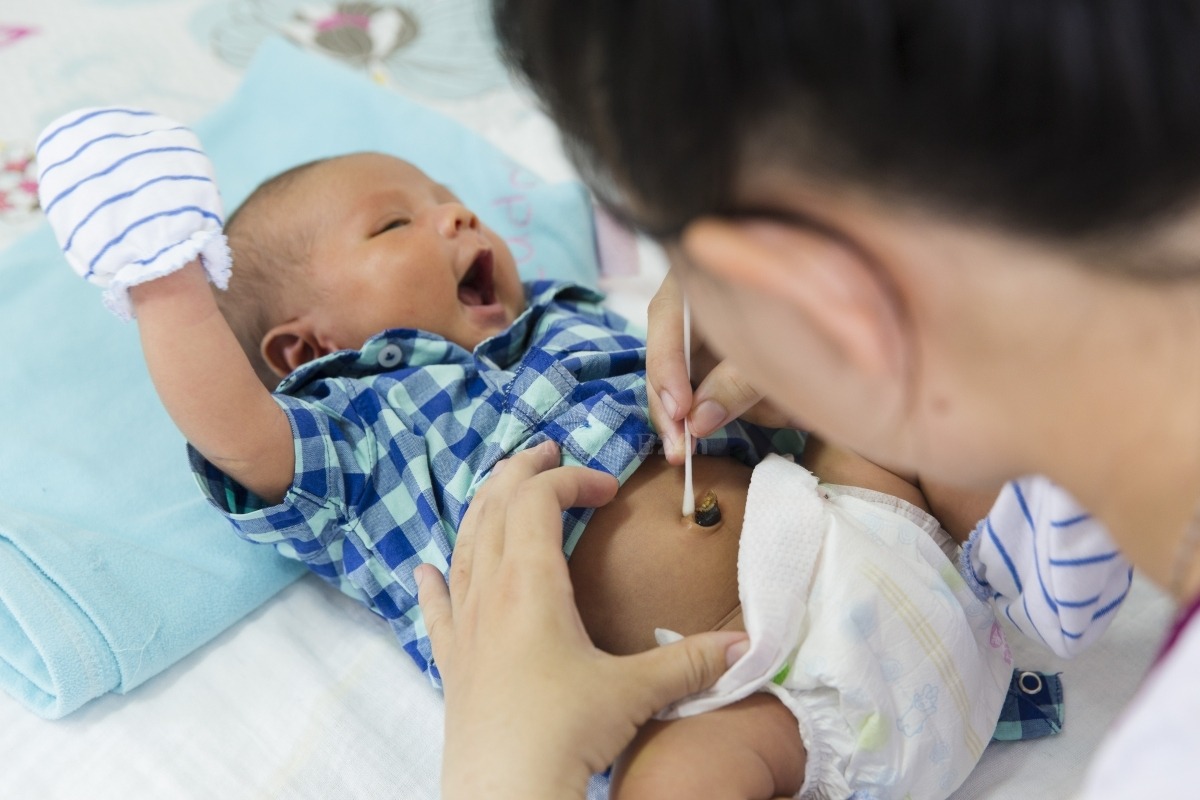 Top 7 Dịch vụ chăm sóc mẹ và bé uy tín, chuyên nghiệp nhất tại TPHCM -  Momcare24h
