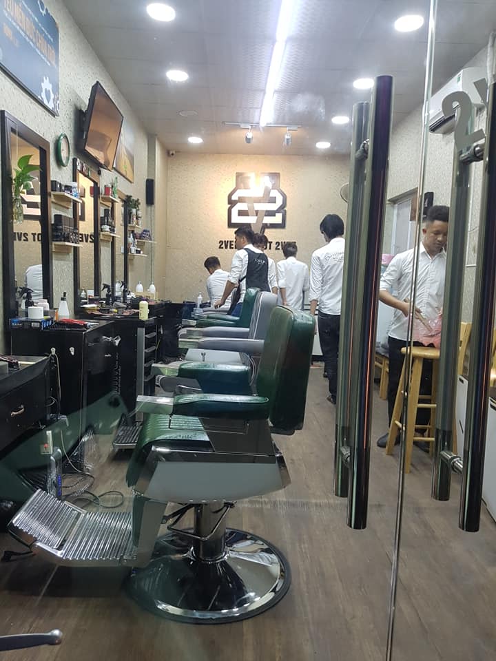 Top 6 Salon cắt tóc nam đẹp nhất Hà Nội -  2VEE hair station